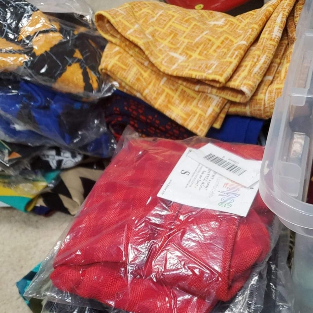Mystery Lot of 5 Lularoe items